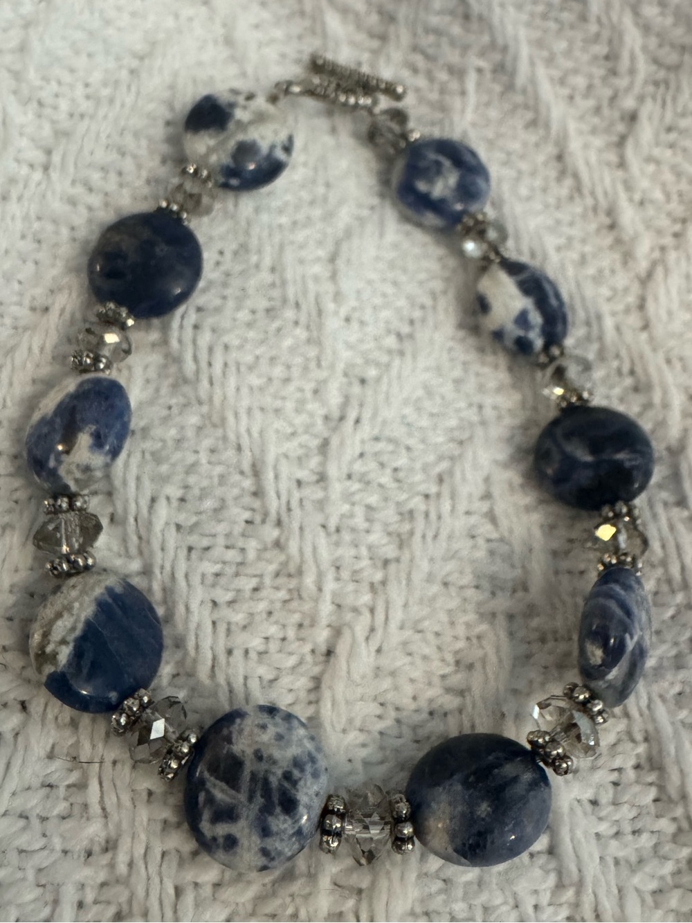 Sodalite beaded bracelet